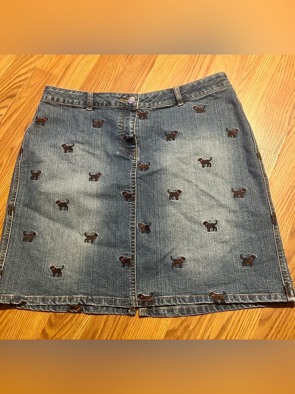 Lily Pulitzer size 12 Embroidered Denim Mini Skirt - Blue Denim